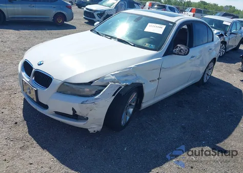 2011 BMW 328I из США, поврежденный, VIN WBAPH5C55BF093784